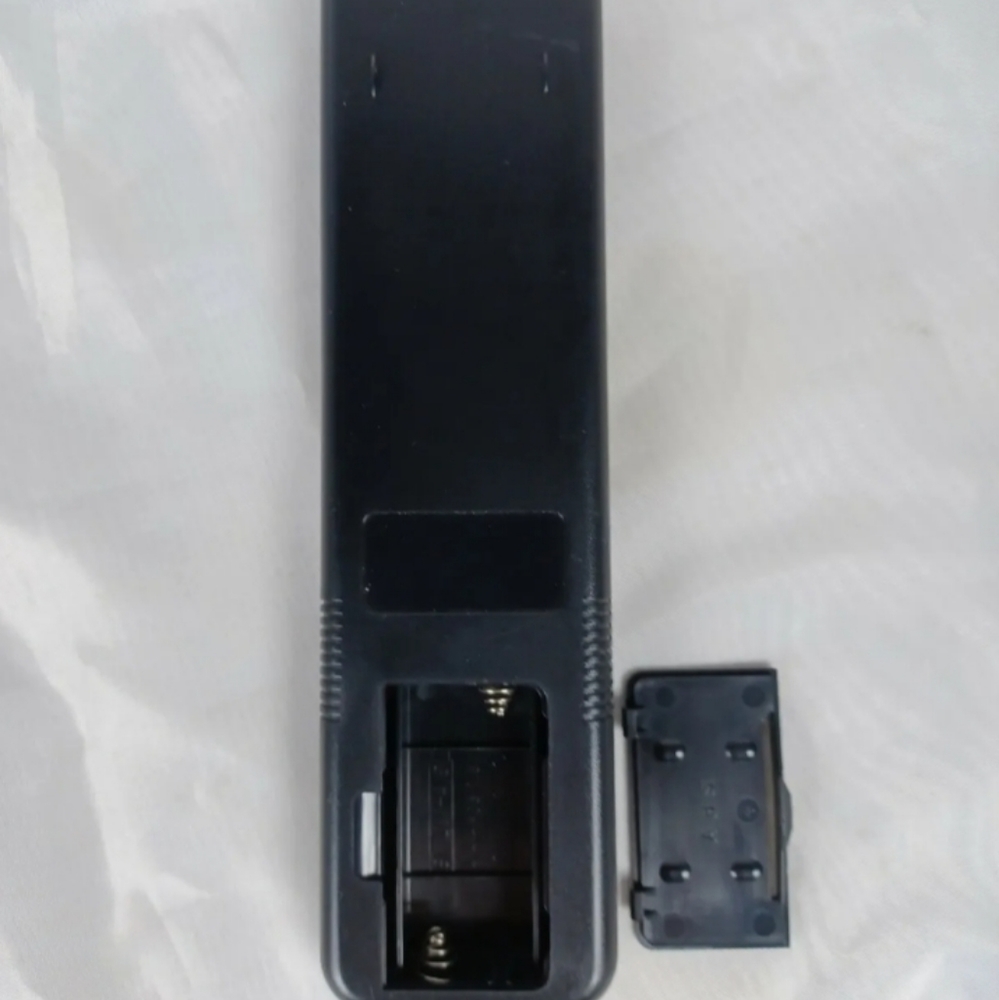 Focus Enhancements Remote Control - Picture 2 of 3